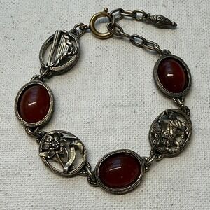 Vintage Faux Carnelian Cabochon Link Bracelet Antiqued Gold Victorian Style